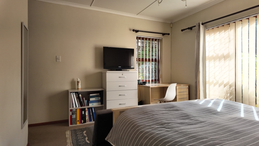 4 Bedroom Property for Sale in Heather Park Western Cape